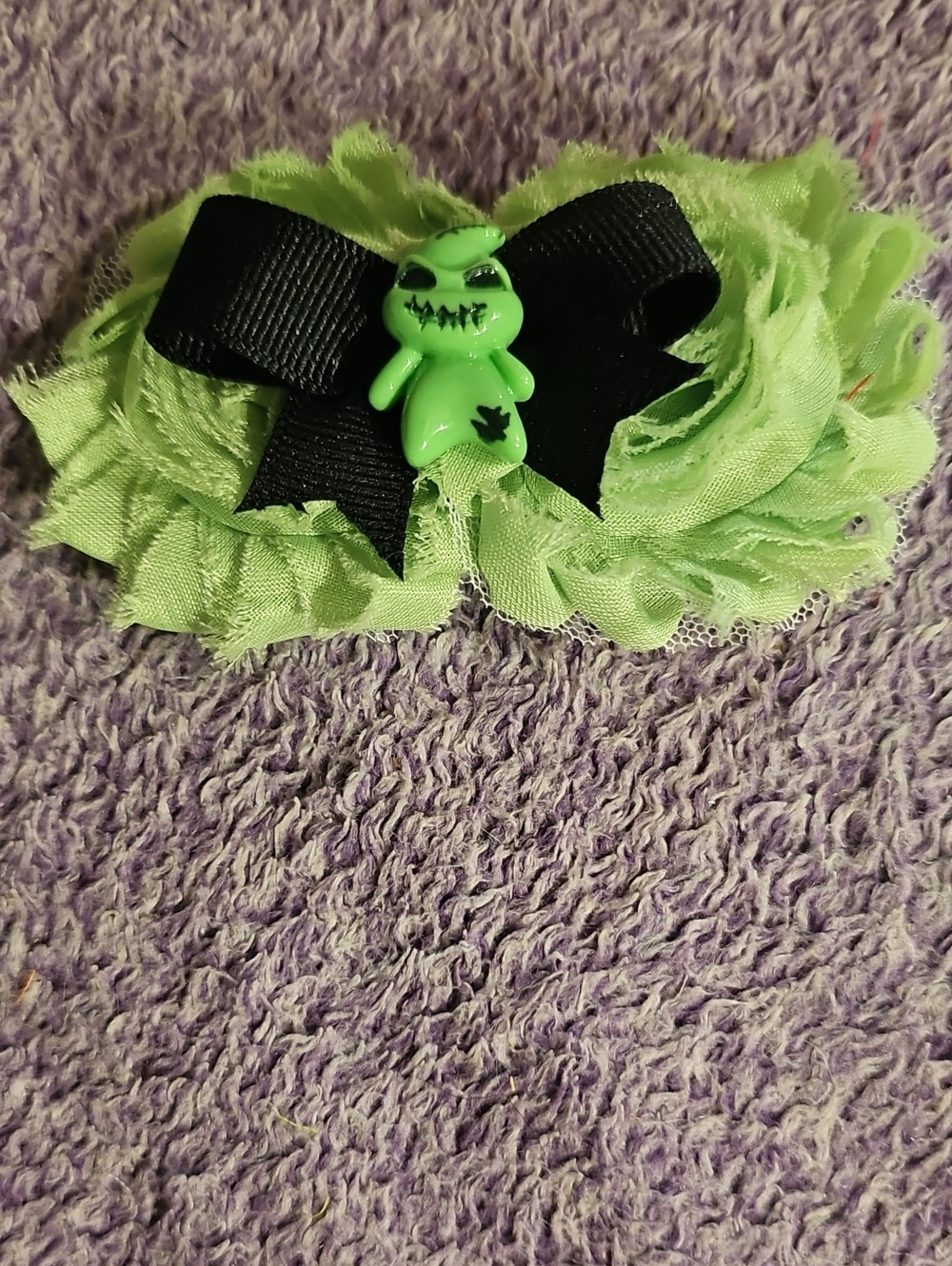 Oggie Boogie Hairbow